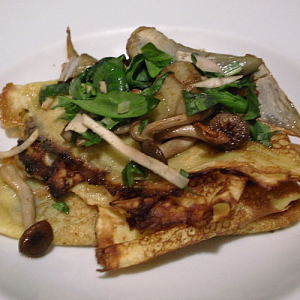 Creamed spinach filled crepe, oyster mushrooms, confit artichoke, parmesan